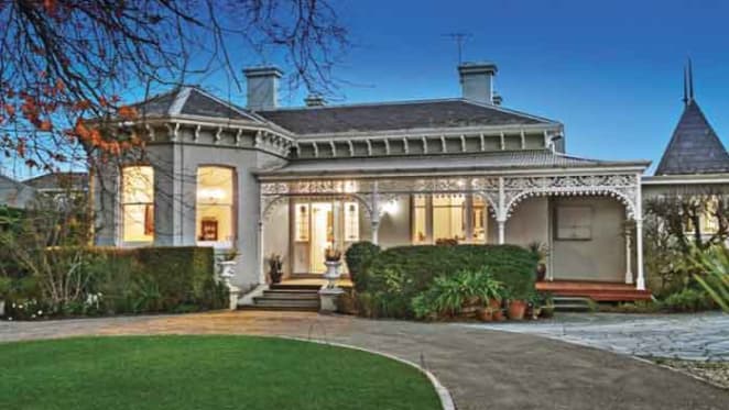 Eloc, the Brighton trophy home sale
