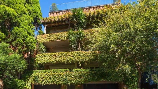 Elizabeth Bay penthouse sells at $8.55 million pre-auction