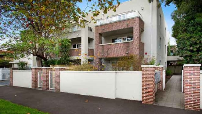 Elwood heads Melbourne's best 20 performing unit markets
