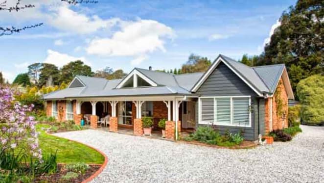 Burradoo house listings halve: Investar