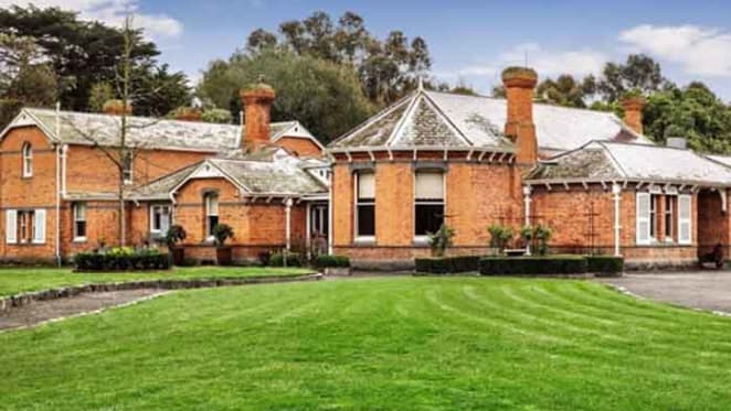 Birregurra trophy home, Ripplevale listed for sale