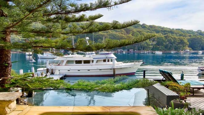 Chips Rafferty Pittwater home, Laffing Waters sells