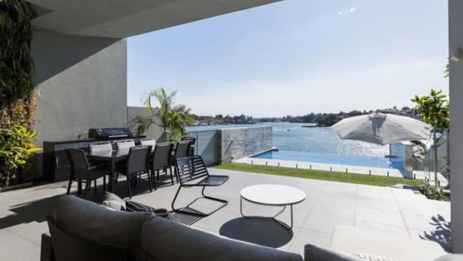 Record price for Chiswick duplex
