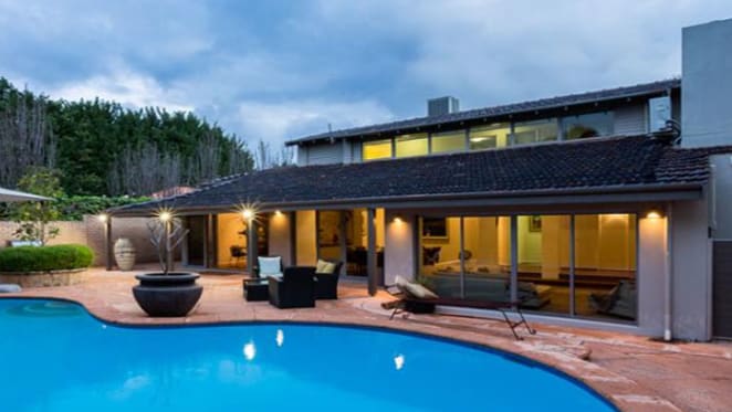 Sirona Capital managing director Kelvin Flynn sells in Dalkeith