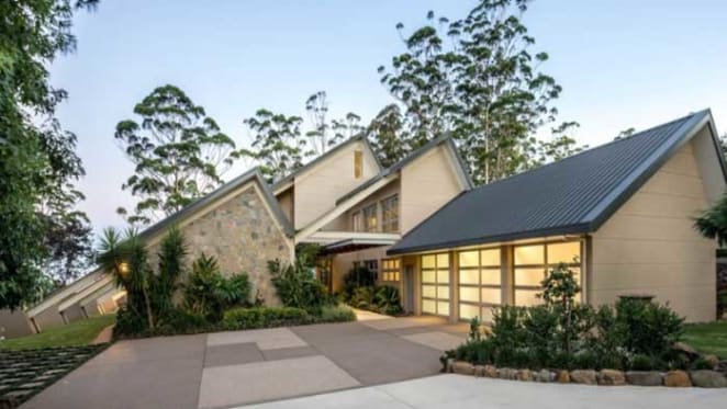 Dreamworld developer John Longhurst sells Tamborine Mountain mansion
