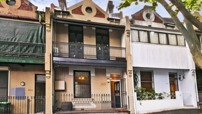Swimming champion Eamon Sullivan sells Surry Hills terrace