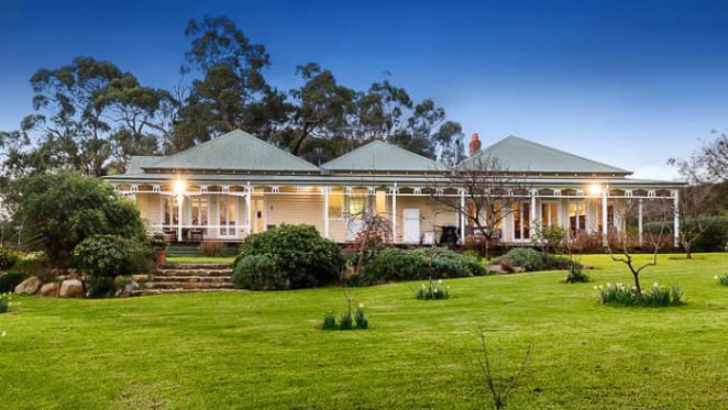 Fergus Watts buys relocated Moorooduc homestead