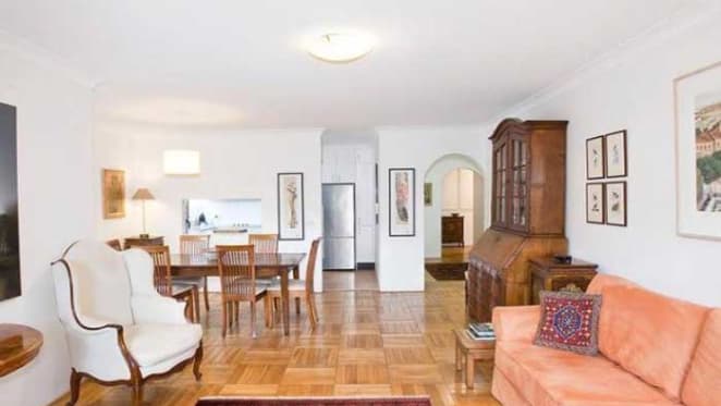 TV, film and stage legend John Gaden sells Rushcutters Bay apartment