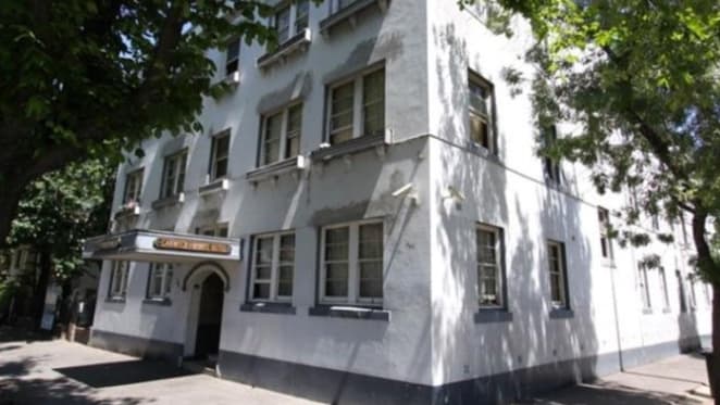 Budget boarding house Gatwick Hotel in Melbourne on the market