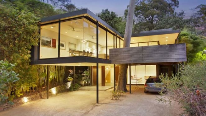 Rebecca Gibney sells Bayview home