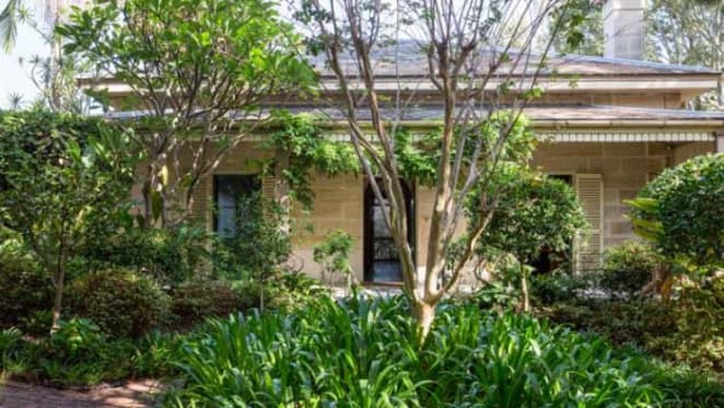 Lachlan Harris does one big switch by listing Glebe waterfront property