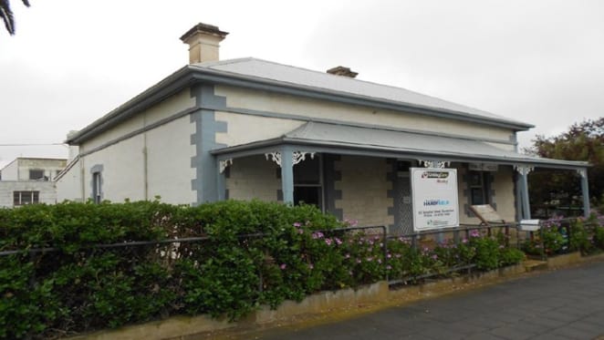 Bob Hawke's former home in SA's Bordertown is up for sale