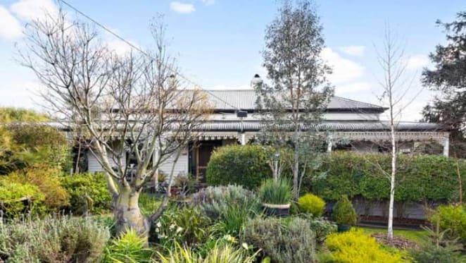 Artist David Bromley lists Daylesford retreat