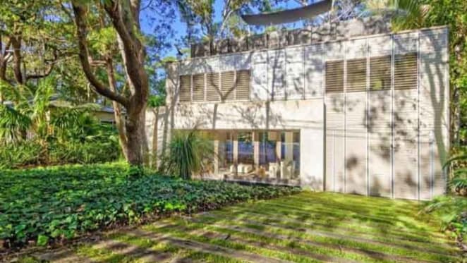 Christine Holgate relists Pearl Beach weekender