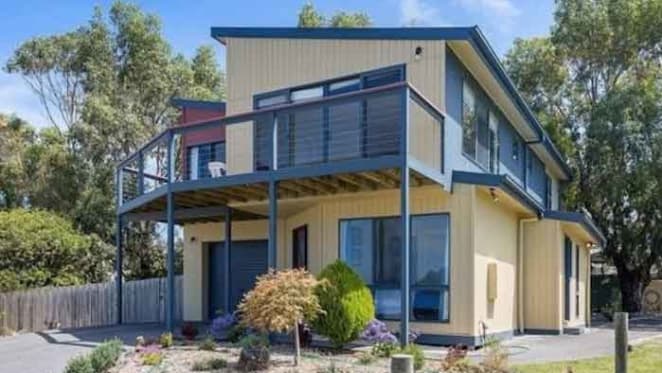 Apollo Bay is Victoria's slowest selling property market: Investar