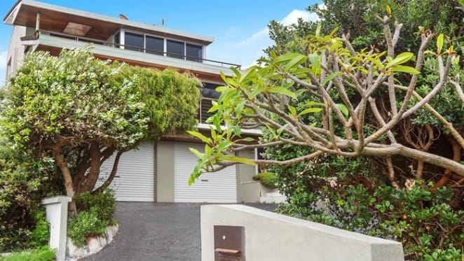 Hong Kong jockey Nash Rawiller lists redundant Maboubra home
