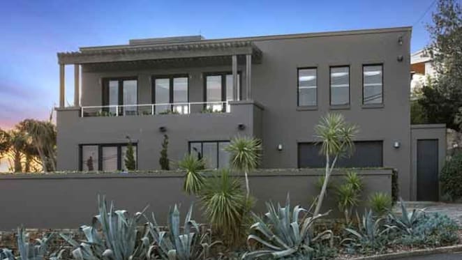 Killcare offering with Thomas Hamel interiors for sale