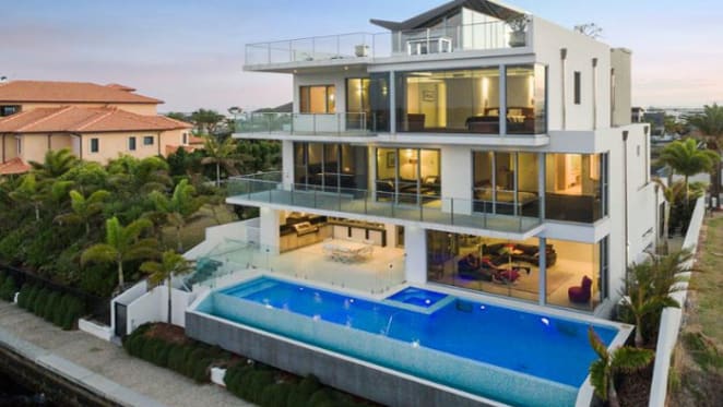 Waterfront Sovereign Islands home listed for auction