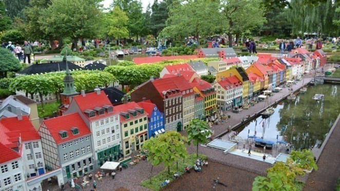 Legoland to open at Chadstone shopping mall