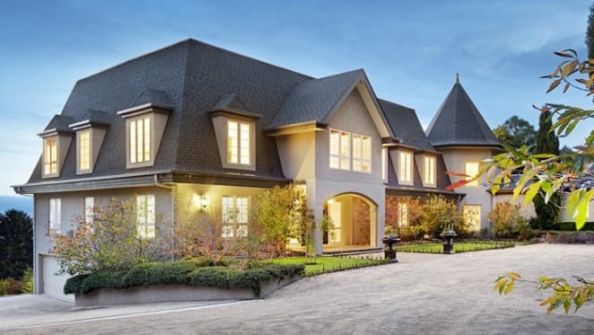 Derriweit, Mt Macedon up for sale at $3.75 million plus