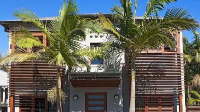 Whistler Street Manly block apartment listed