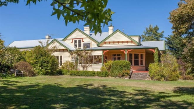 25 room mansion leads top ten national discounts: SQM Research