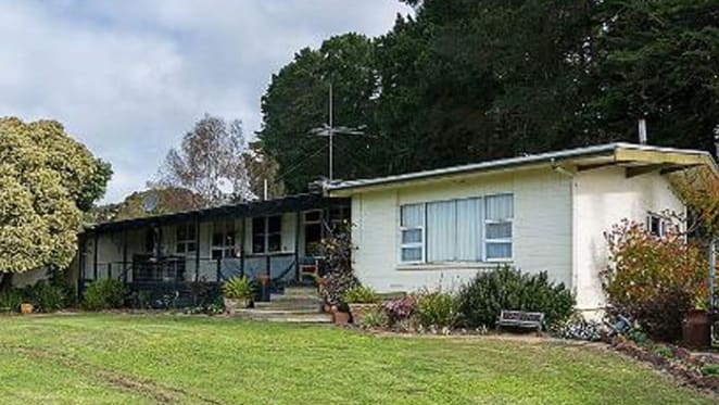 Brian Croser sells Fleurieu Peninsula farm