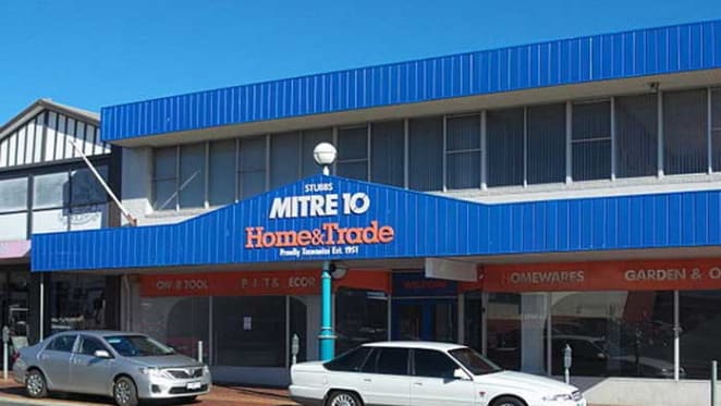 Both franchisees and franchisors benefit from company-owned stores