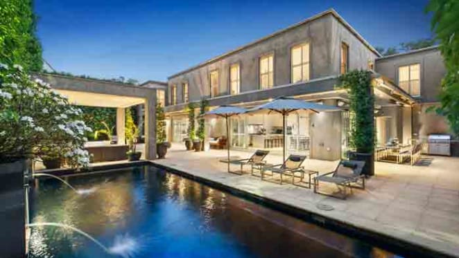 Schiavello family buy former ANZ boss Mike Smith's Toorak home