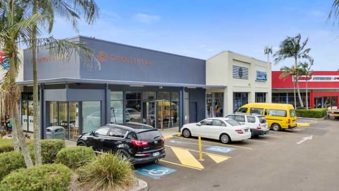 Noosaville retail property sells under the hammer for a yield of 6.5%
