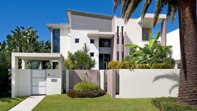 Clive Palmer lists a Sovereign Islands investment