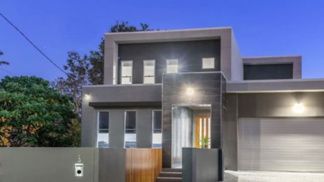Upgrading Quade Cooper sells Hawthorne, Brisbane home