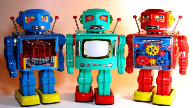Replacing pharmacists with robots isn't the answer to better productivity: Helen Dickinson