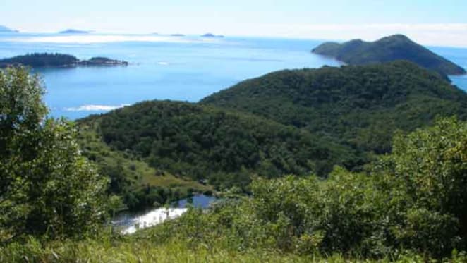 South Molle Island sold to West Molle owners