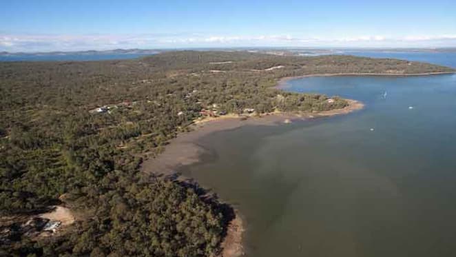 Waterfront rural parcel on Port Stephens on the market
