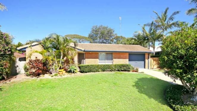 Queensland investment property of Cantebury Bulldogs star Moses Mbye under offer