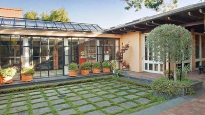 Toorak mansion sells for $17 million