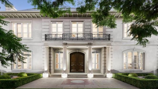 Toorak mansion designed by Christopher Doyle hits market