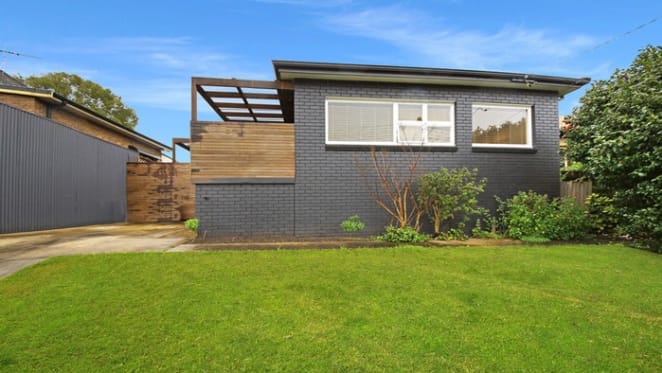 Water tower missing from Penshurst property marketing