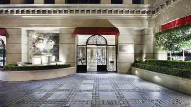 St Kilda Road, Royal Domain Tower apartment offering