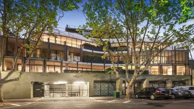 Interior designer David Hicks sells on St Kilda Road