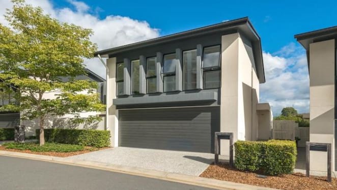 Gold Coast hits $615,000 median house price