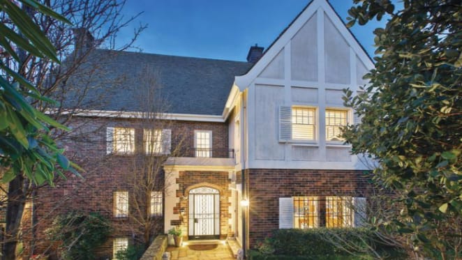 Young rich lister Tim Gurner secures smashing Toorak sale