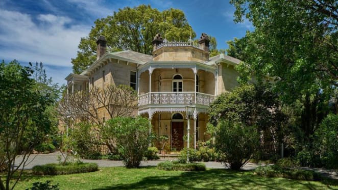Joe Hockey finds buyer for redundant Hunters Hill home