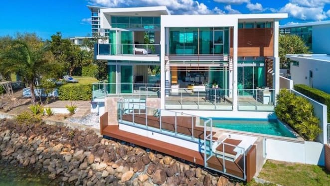 Oceanfront Paradise Point trophy home sold
