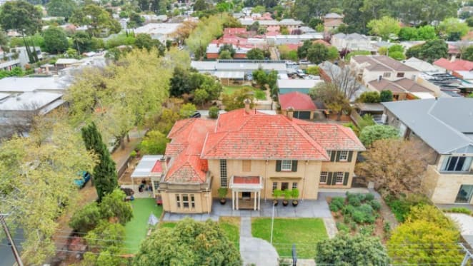 Historic Rosemount House in Norwood listed