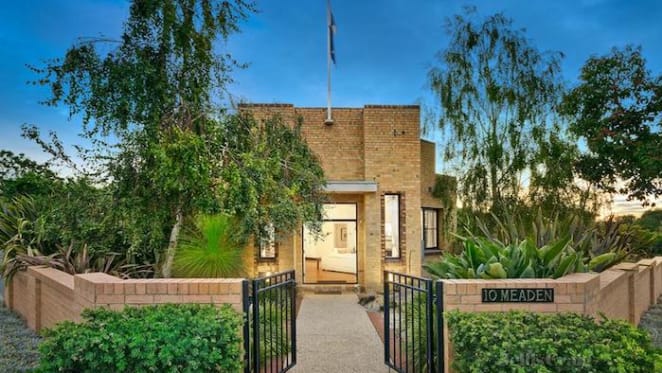 Historical Ashburton House listed for sale