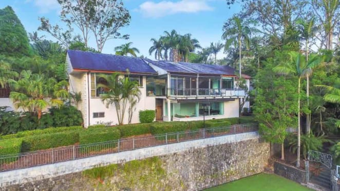 Suns superstar Gary Ablett lists Ashmore home after departure rumours