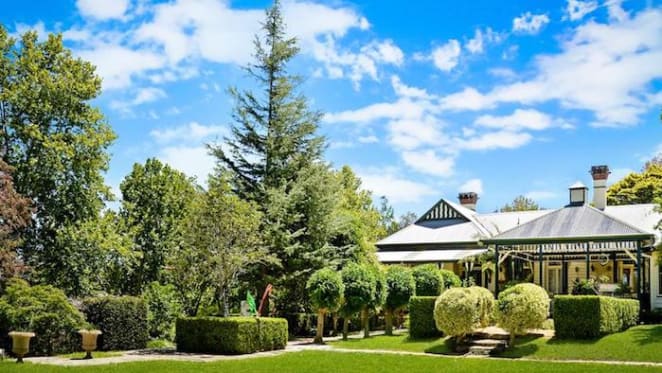 Berry Mountain trophy home, Glenworth sold
