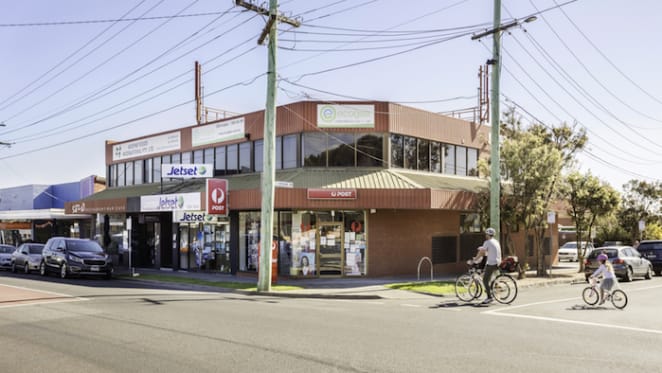 Bayside corner freehold in Melbourne’s Black Rock sells for 41 percent above reserve